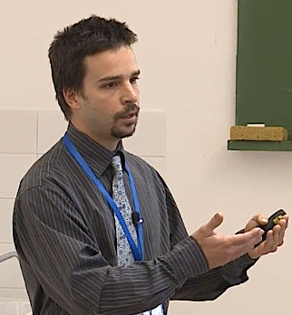 Mátételki Péter előad